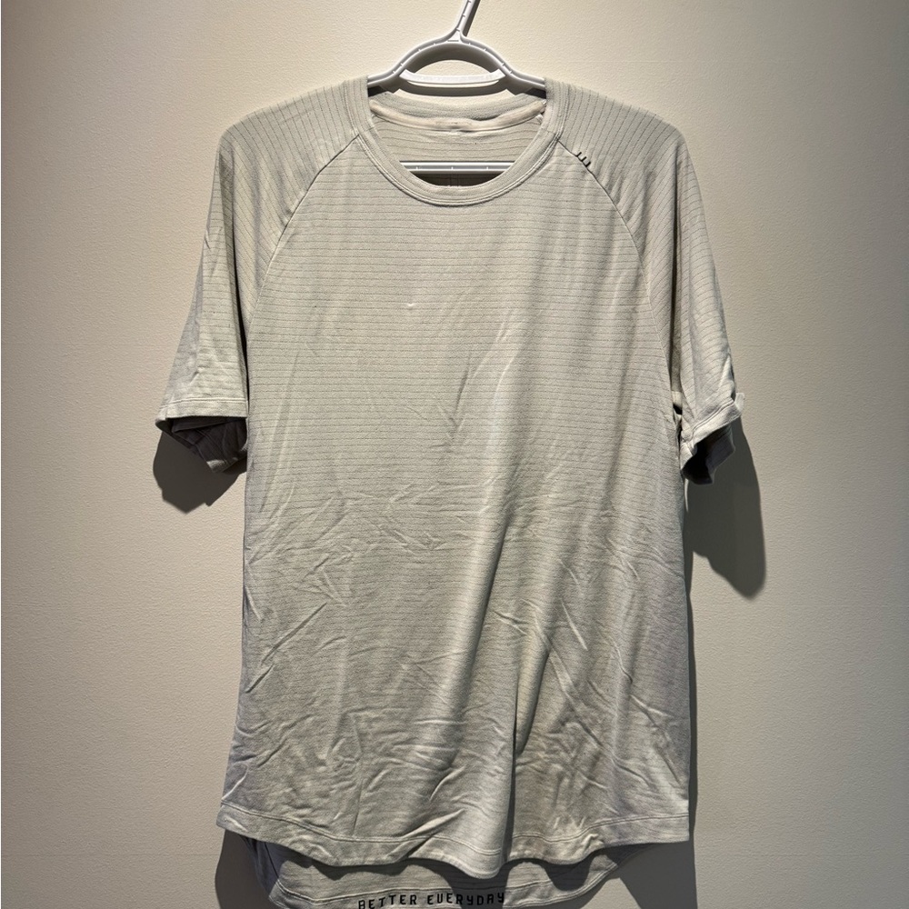 Lululemon Men’s Large License to Train Tee